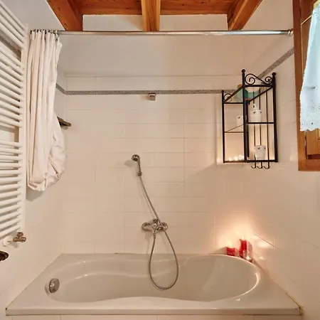 Chalet Di Montagna Immerso Nella Natura 프라젤라토