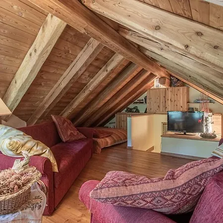 Chalet Di Montagna Immerso Nella Natura 펜션